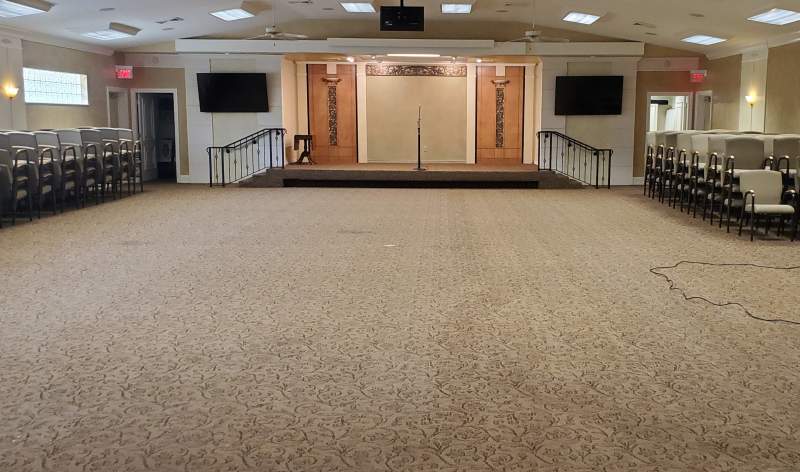 Auditorium carpet cleaning Vero Beach